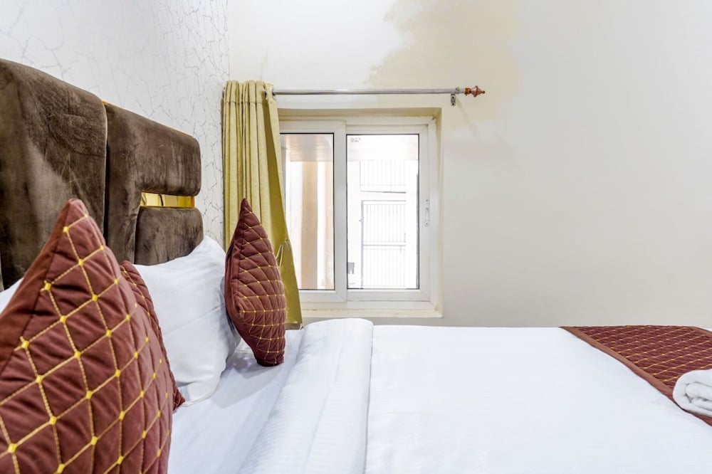 Deluxe Double Room, City View