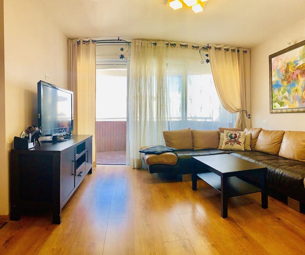 Apartment, 2 Bedrooms, City View (Sderot Nitsa 8 ) photo 3