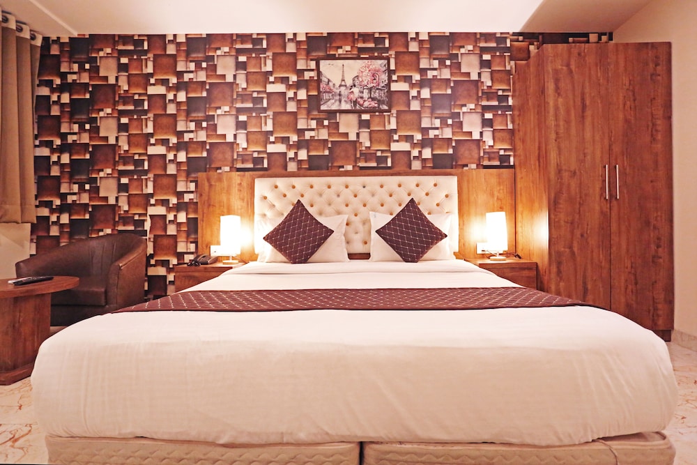 Executive Double Room, 1 King Bed — the supplier's photographs — photo 4