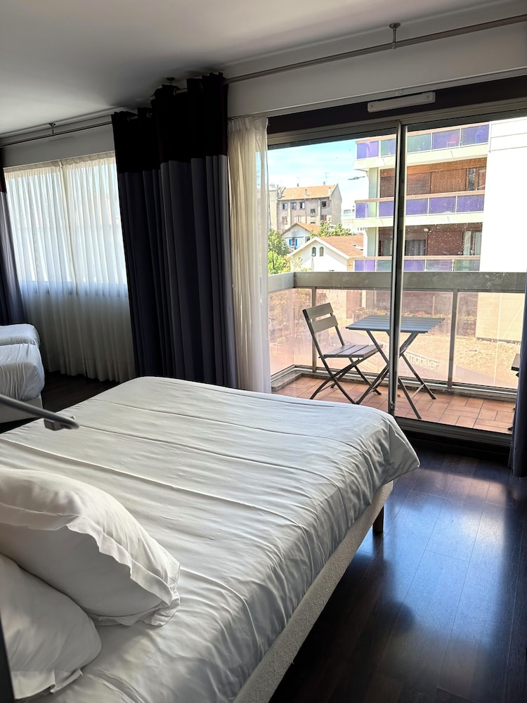 Quadruple Room - Photo 2
