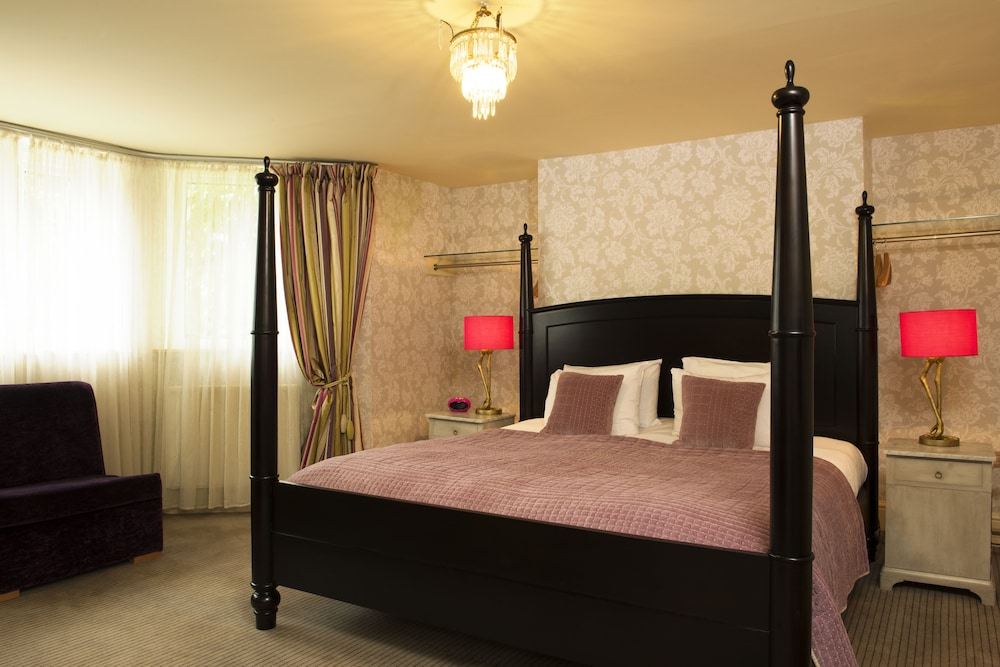 Family Quadruple Room, 1 Bedroom, Ensuite photo 3