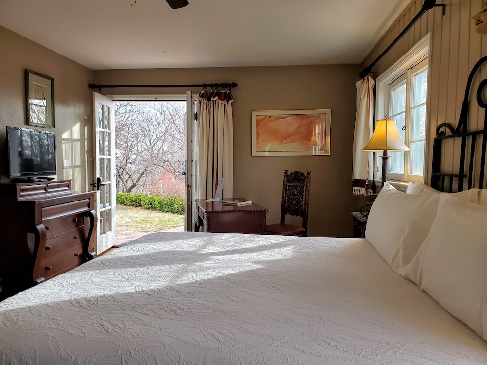 Hideaway Room photo 1