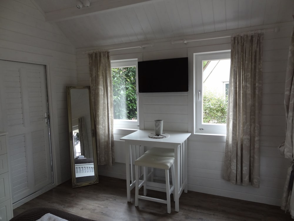 Garden Lodge photo 2