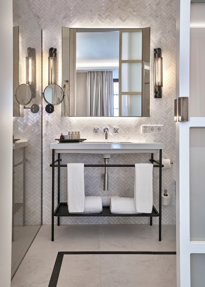 Economy Double Room Single Use