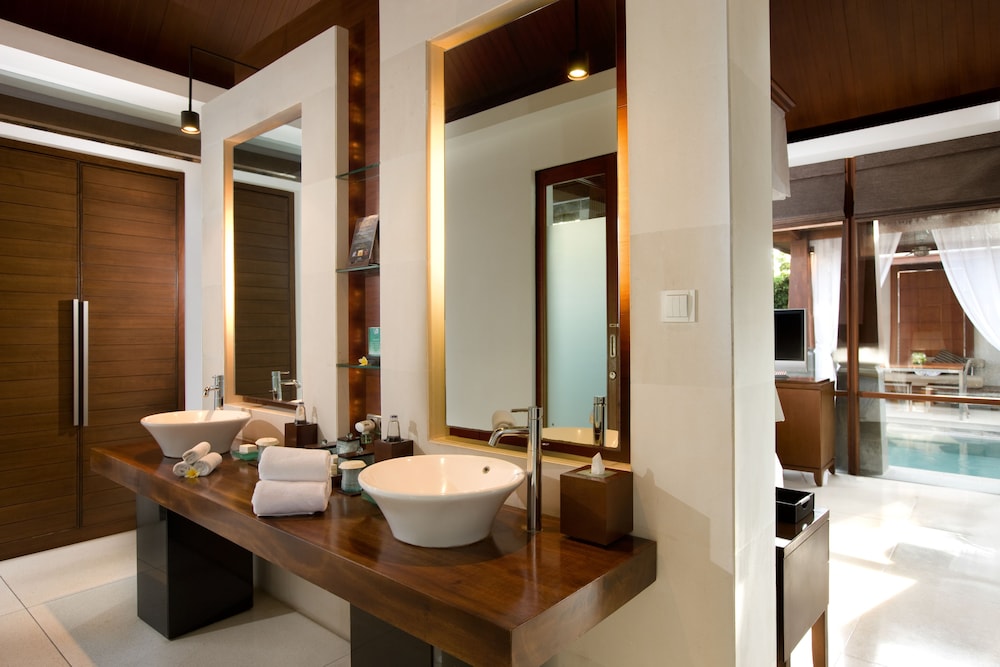 Intimate Plunge Pool Villa - Photo 7
