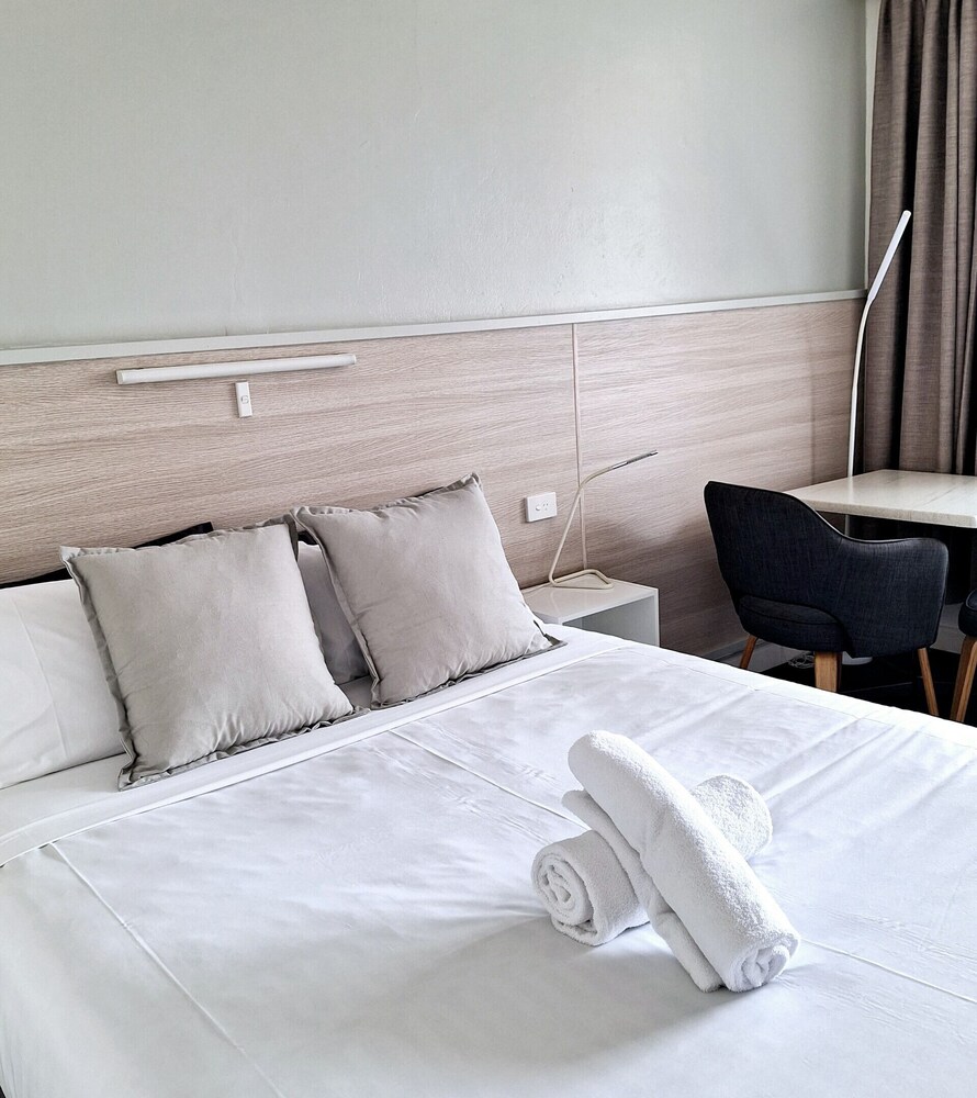 Comfort Double Room, 1 Queen Bed, Ensuite photo 2