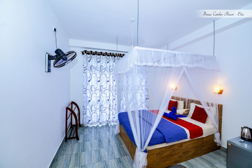 Deluxe Room, 1 Bedroom, Balcony, Mountain View photo 3