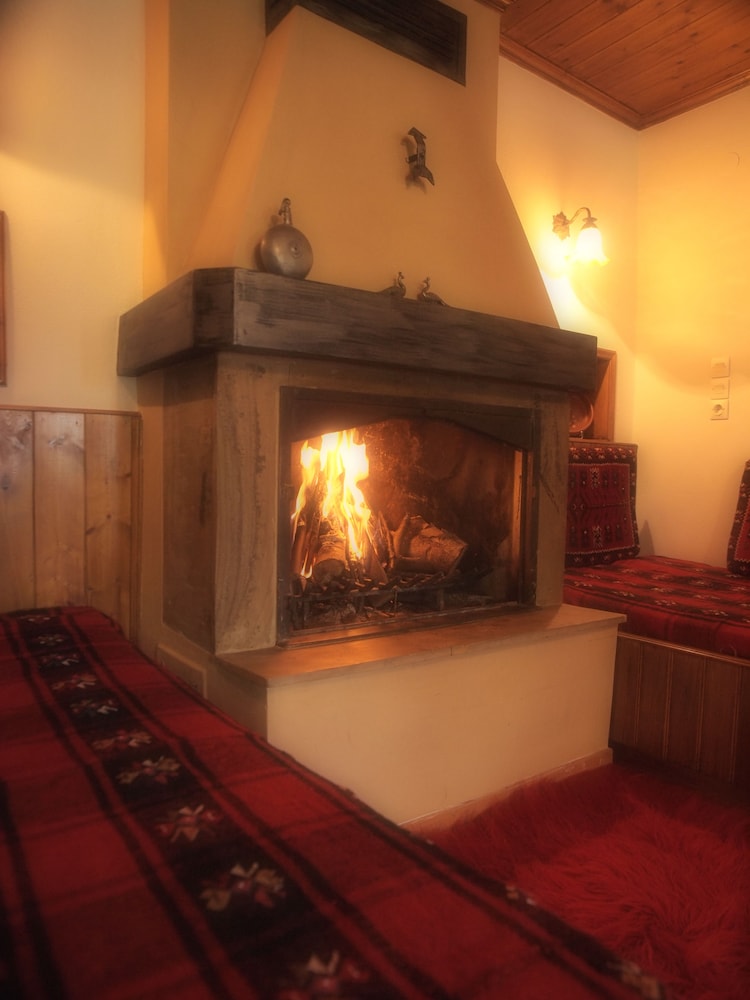 Deluxe Triple Room photo 1