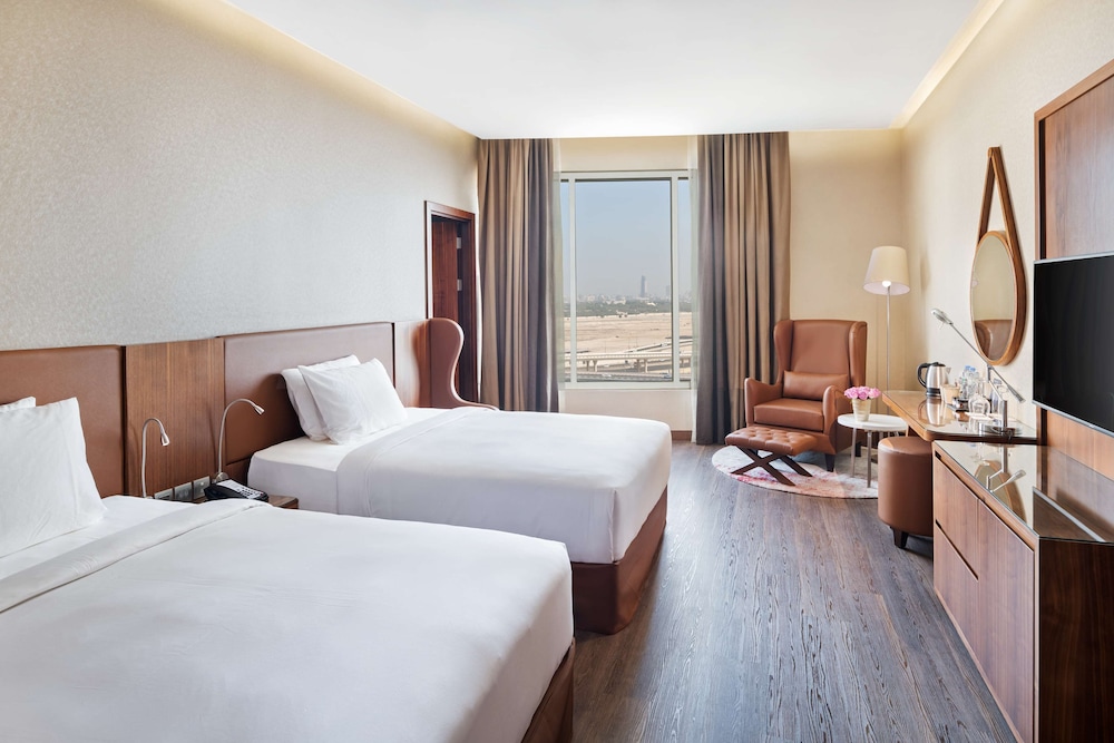Standard Room (Canal View)