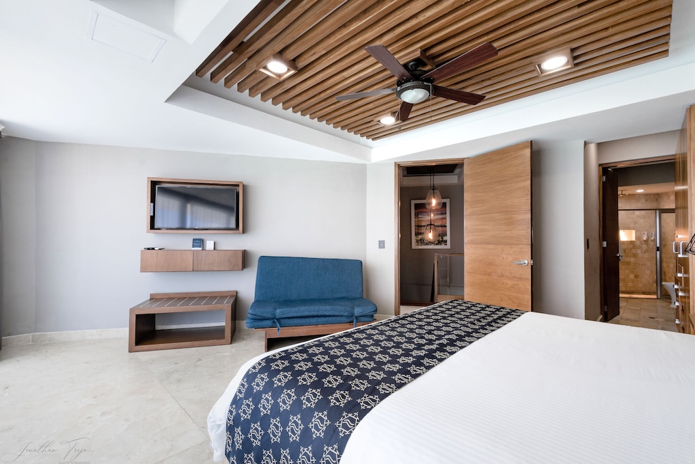 Diamond Suite photo 3