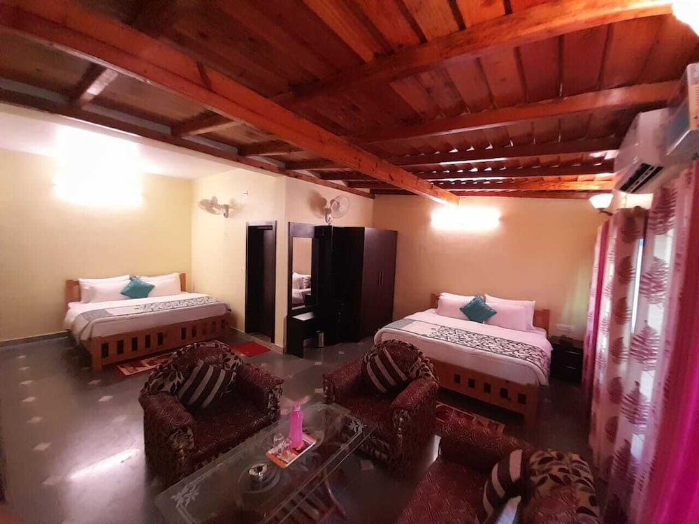Family Quadruple Room