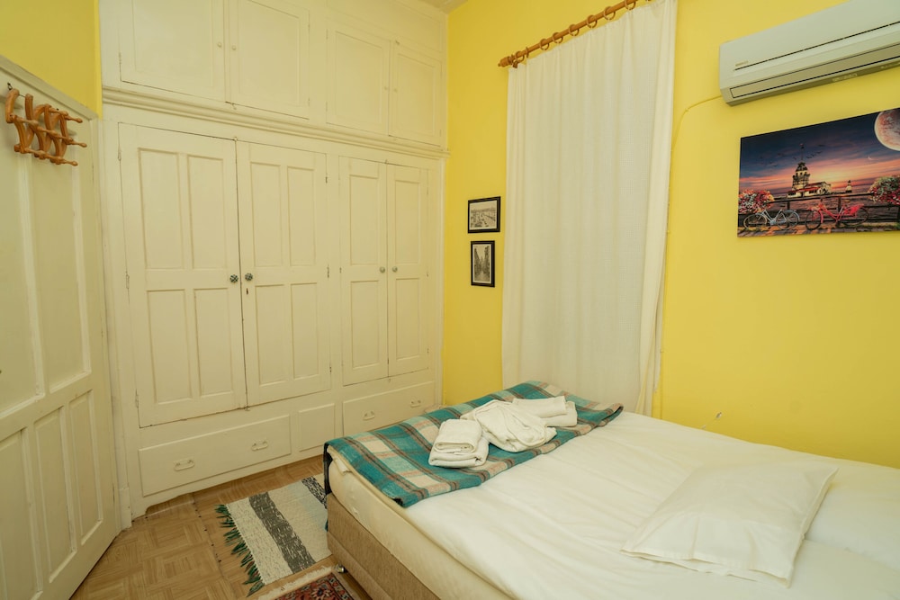 Standard Double Room photo 2