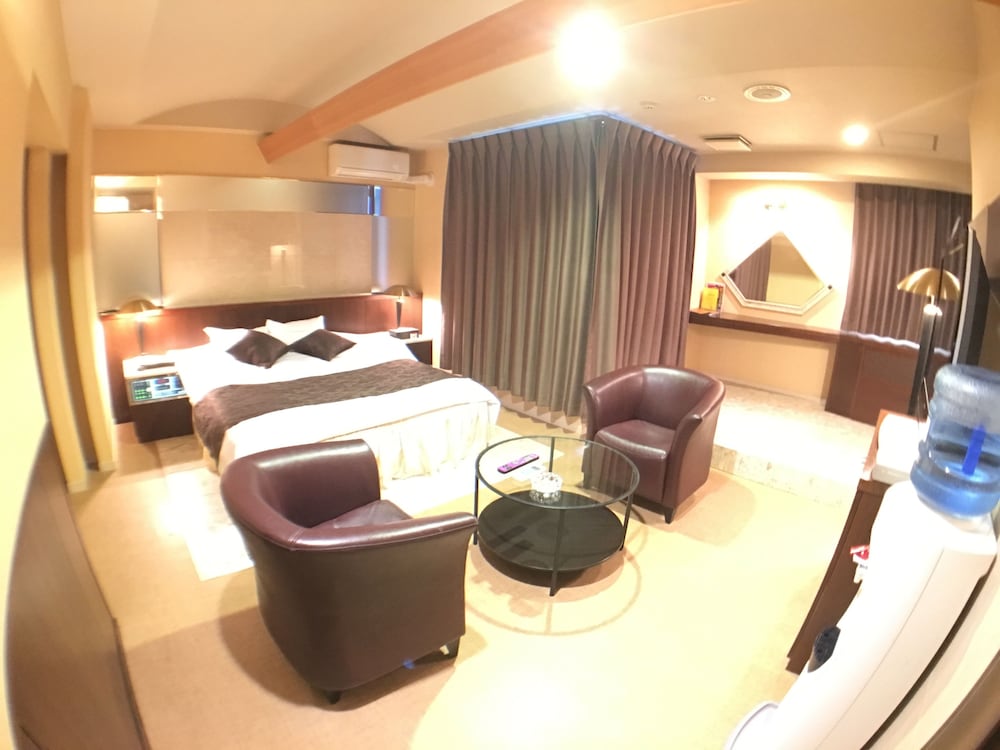 Basic Double Room - Photo 19