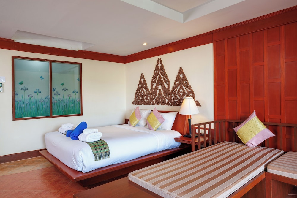 Deluxe Suite - Photo 3