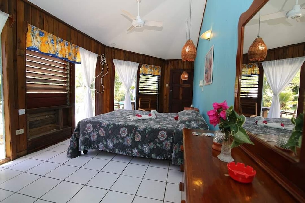 Standard room - No AC, No TV