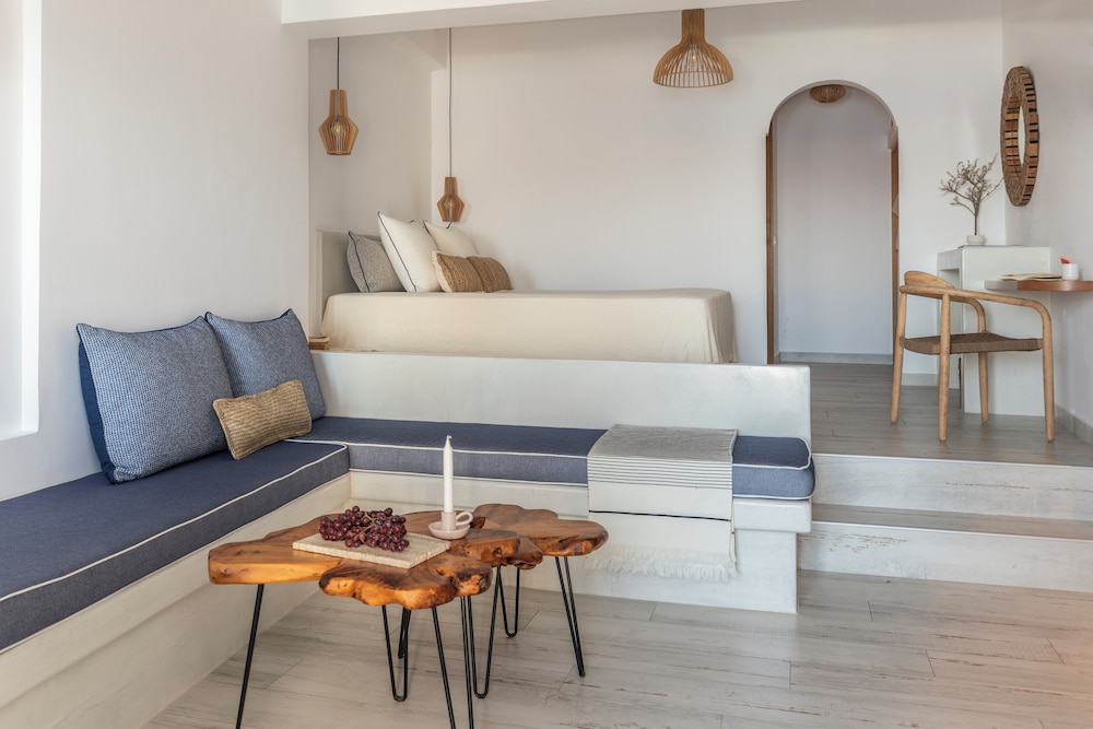 Honeymoon Suite with Outdoor Hot Tub