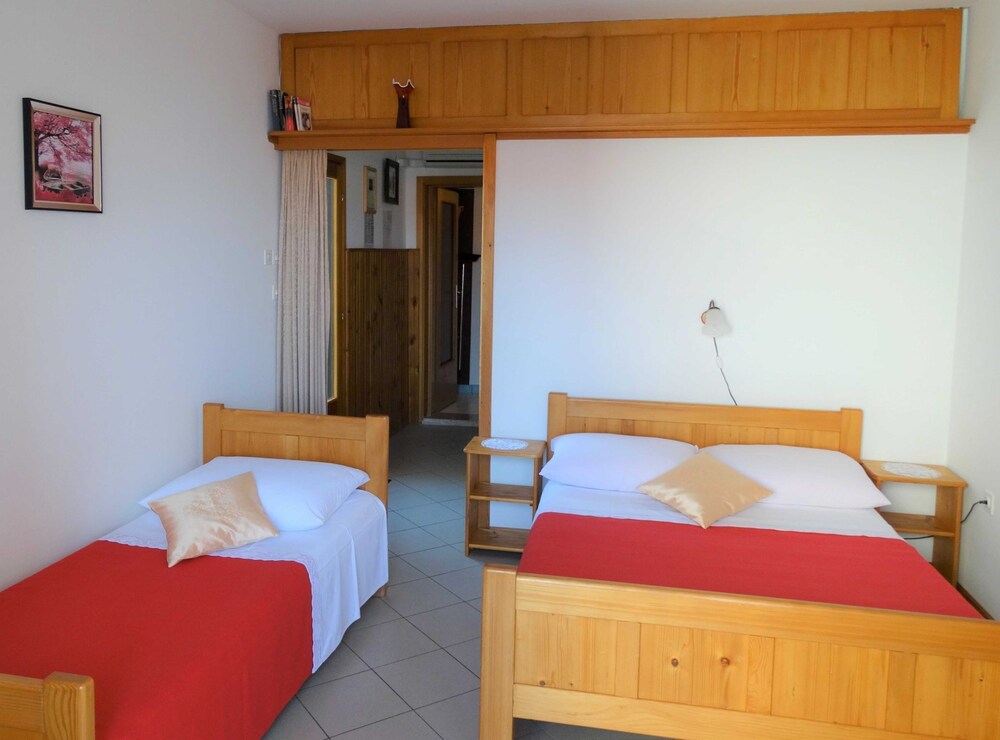 Apartment (One Bedroom Apartment withe Sea view )