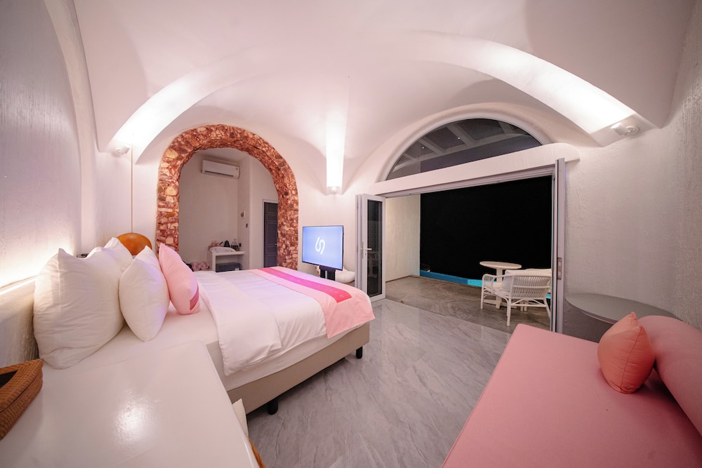 Luxury Land Villa King