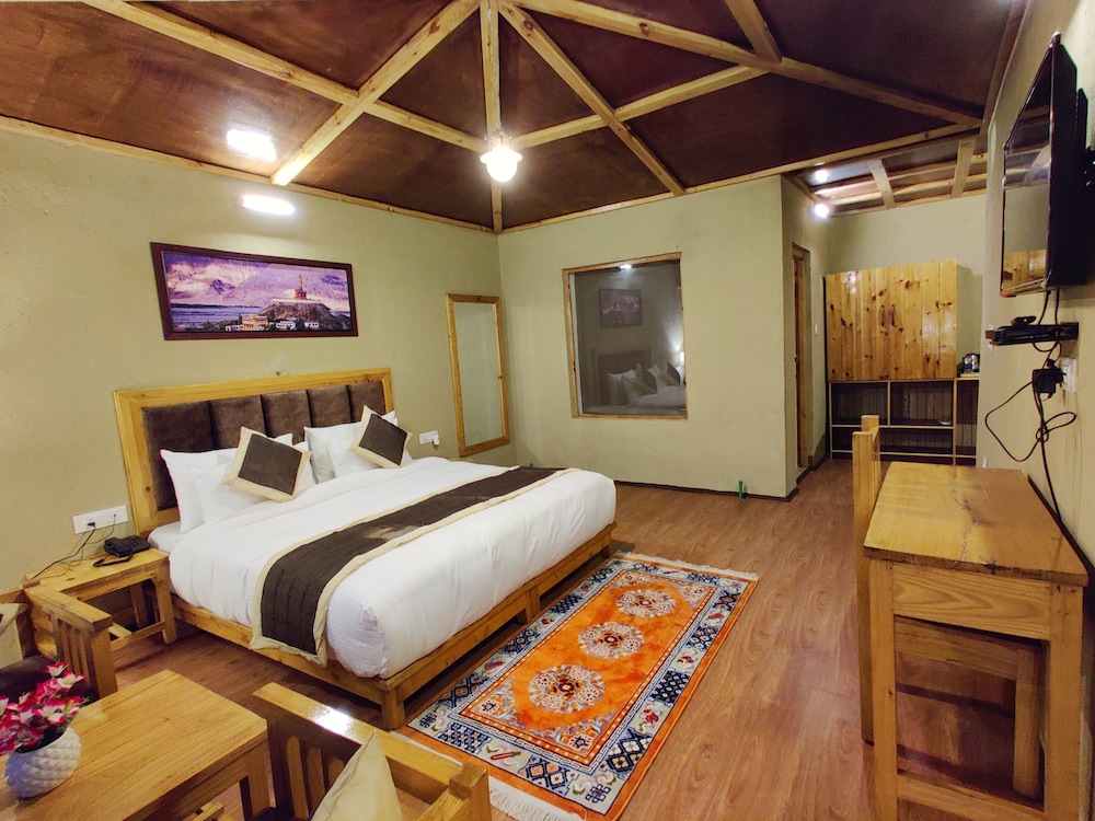 Deluxe Cottage