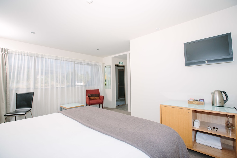 Guest Room - Photo 3