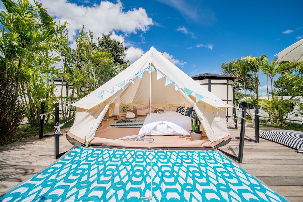 Family Bell Tent Garden View - Photo 2