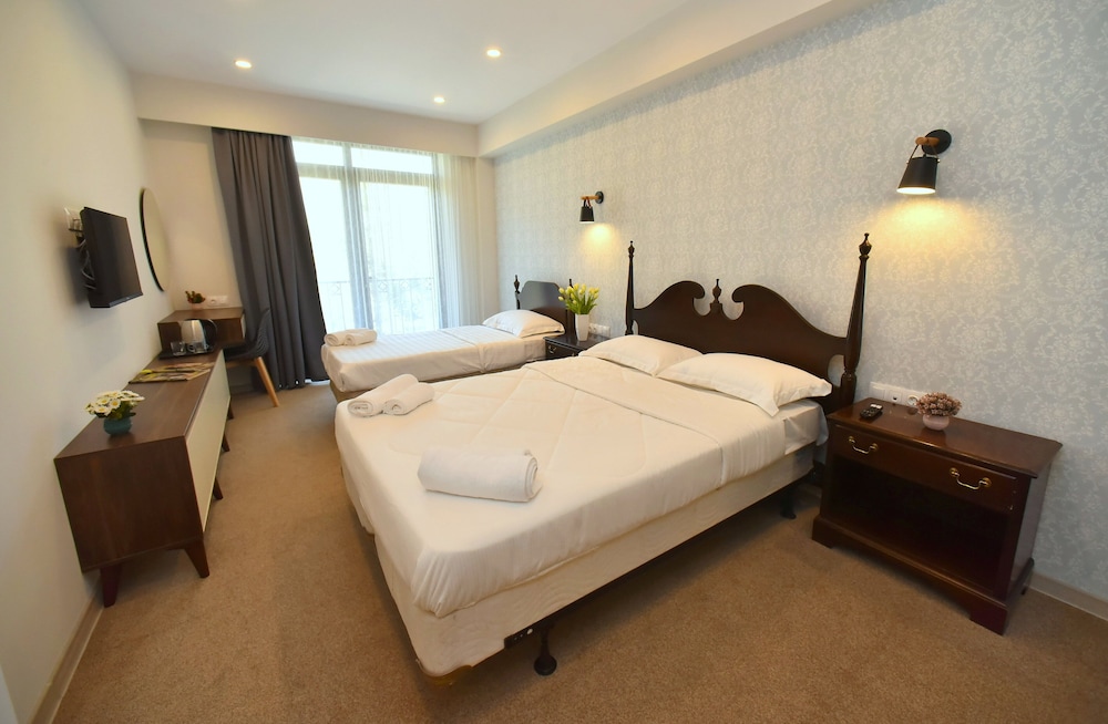 Deluxe Twin Room, 2 Twin Beds, Garden Area photo 2