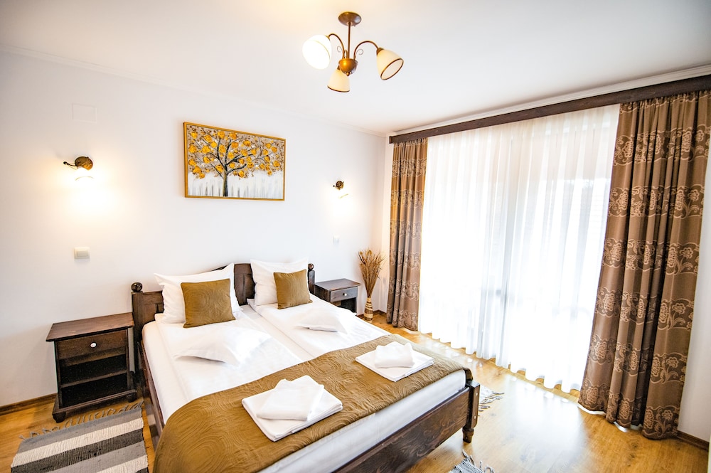 Superior Double Room, Mountain View photo 1