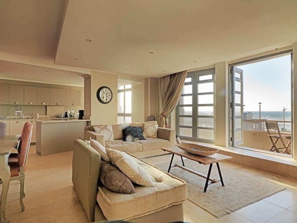 3 Bedroom Seafacing Apartments