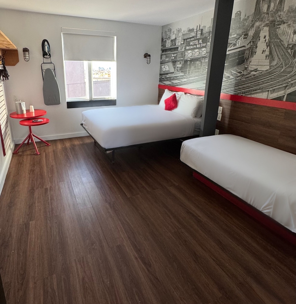Standard Room photo 2