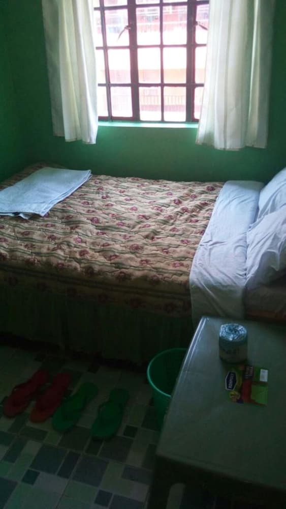 Single Room photo 1