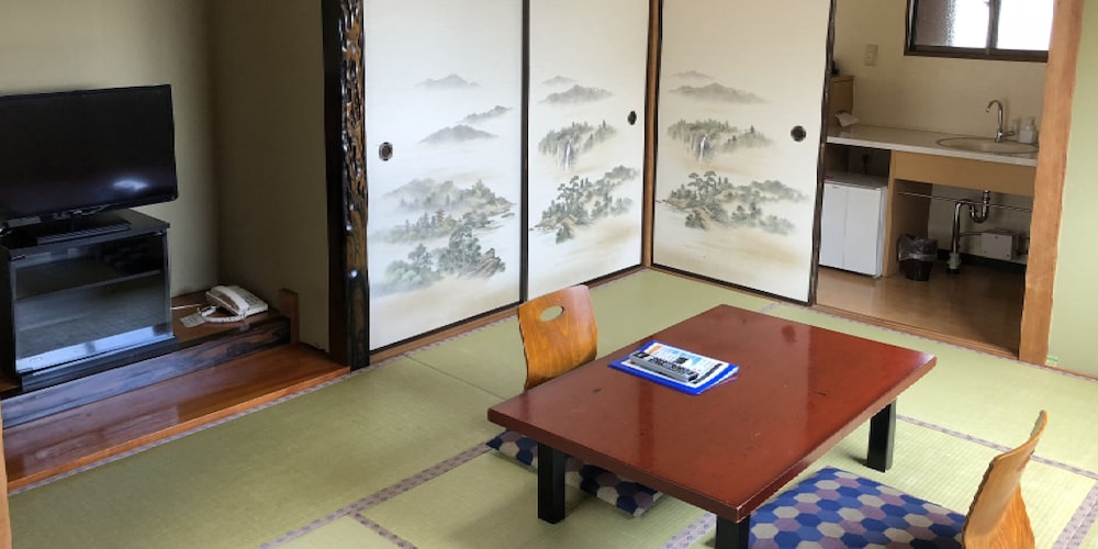 Basic Quadruple Room