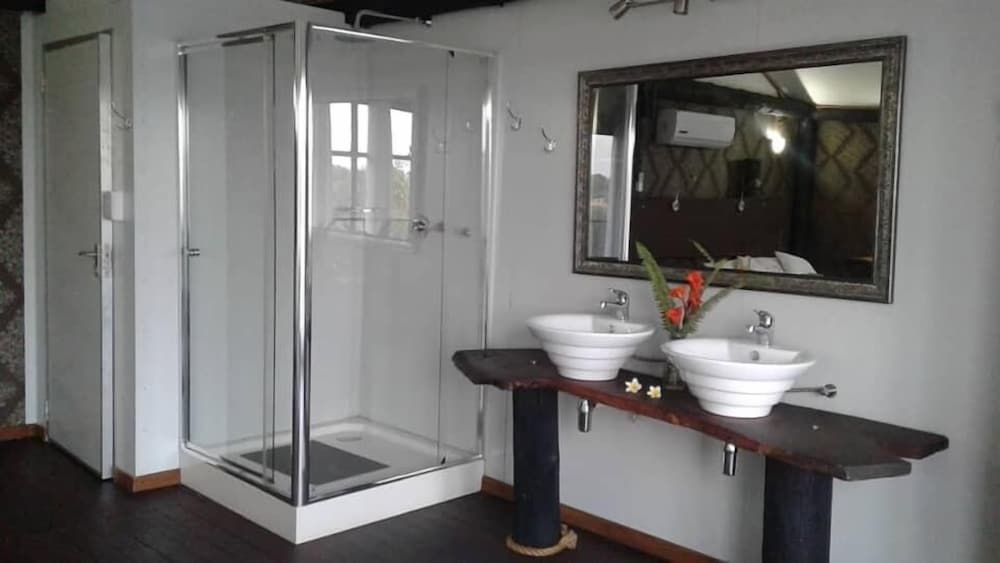Luxury Suite, Non Smoking photo 3