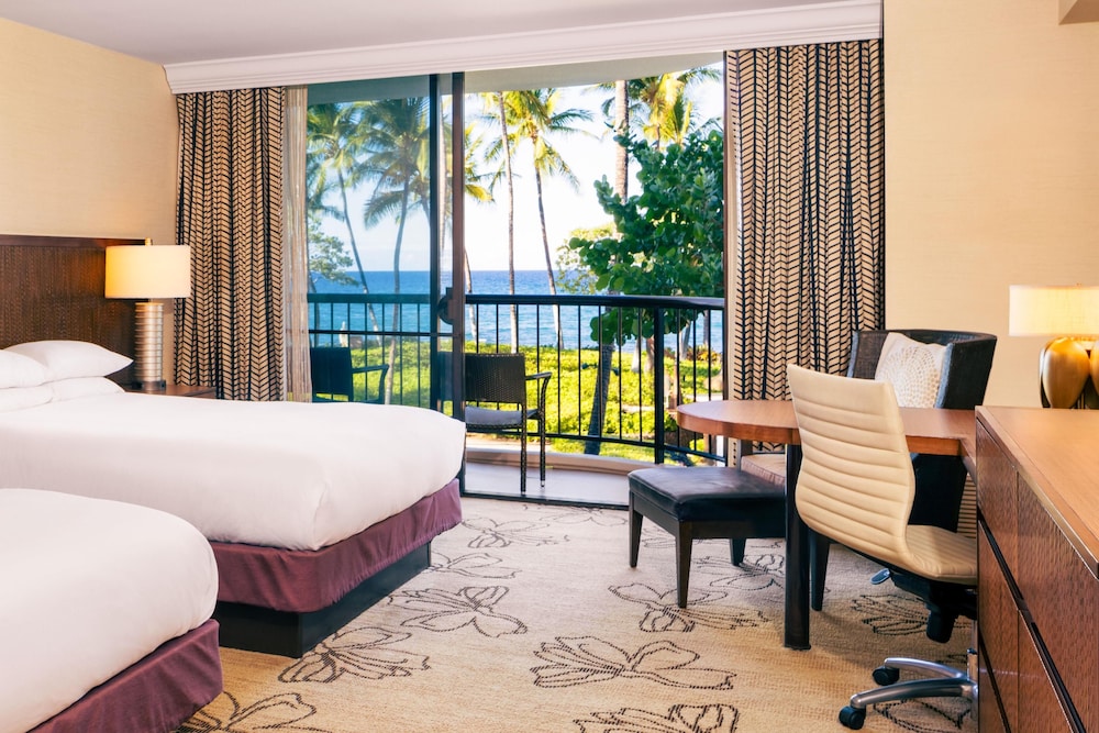 Room, 2 Queen Beds, Accessible, Ocean View (Hearing, Makai)