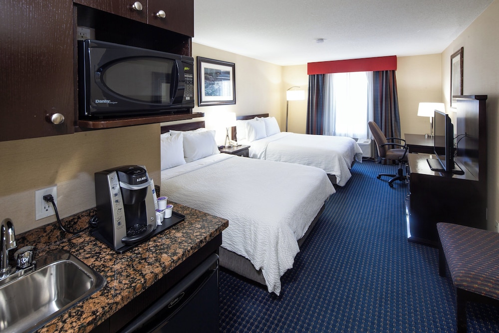 Standard Room, 2 Queen Beds - Photo 4