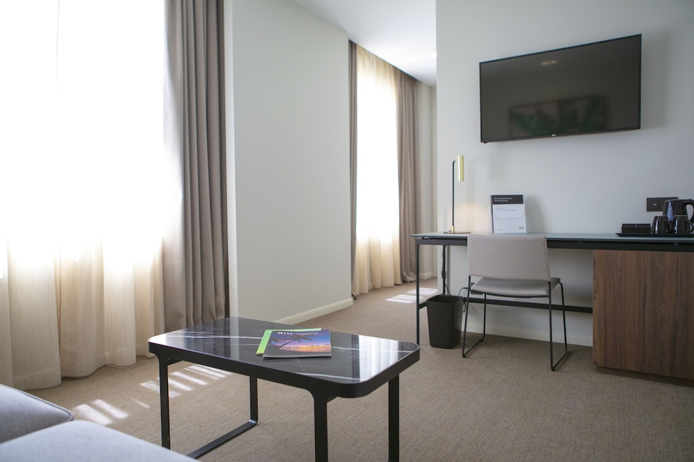 Deluxe Room (Family)