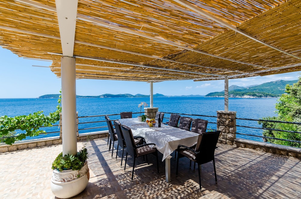Apartment, Terrace (Apt 2)