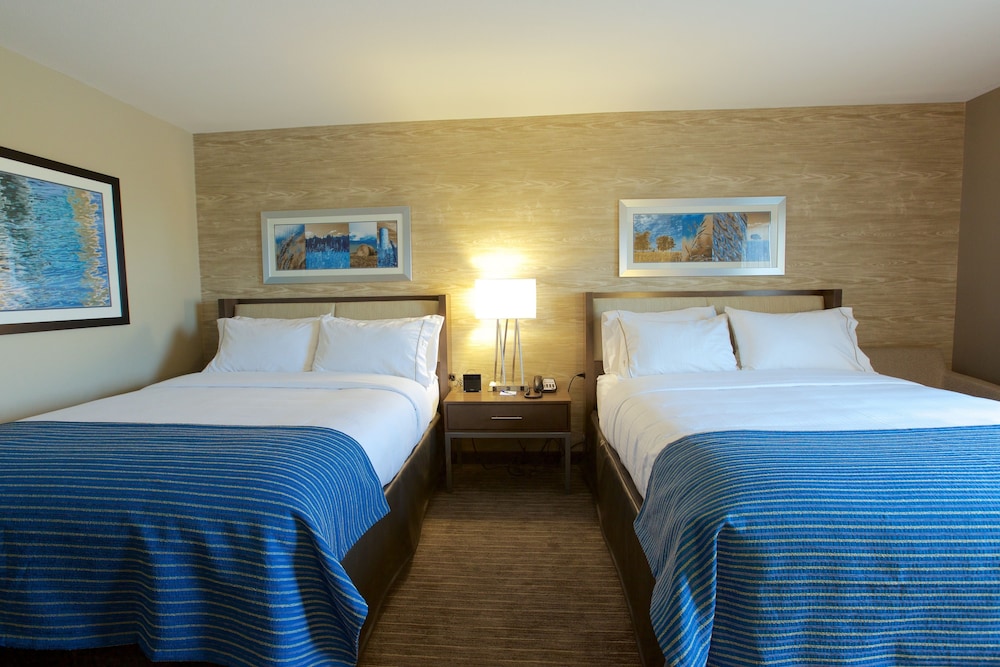 Standard Room, 2 Queen Beds, Accessible (Hearing) photo 1