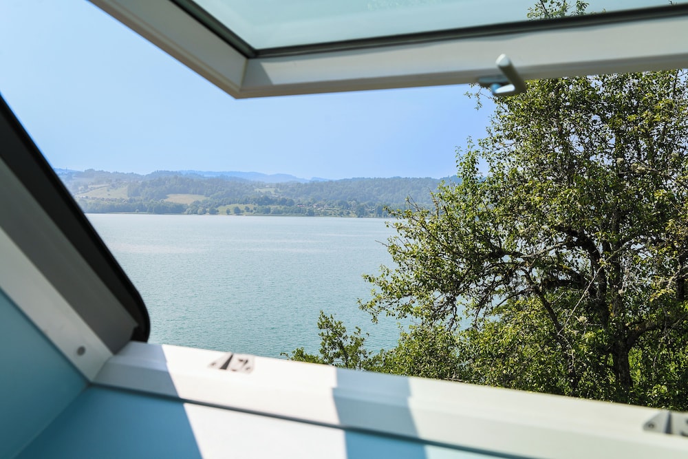 Double Room, Partial Lake View photo 3