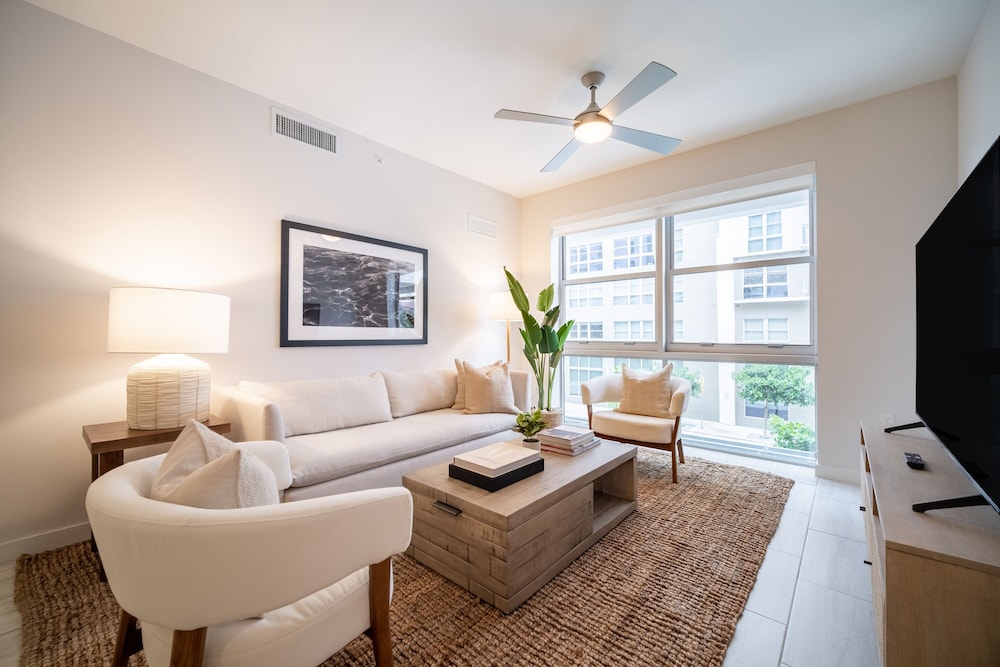 Deluxe Apartment, 3 Bedrooms (Self Check-in with Virtual Front Desk) photo 3