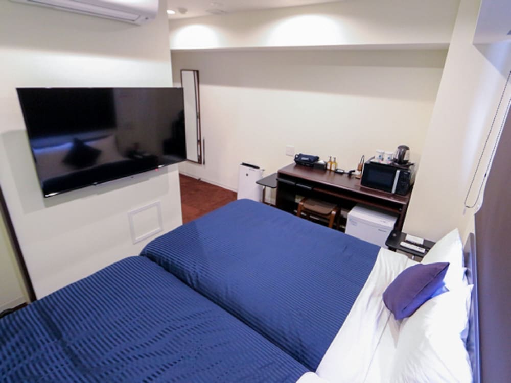 Twin Room, Non Smoking photo 3