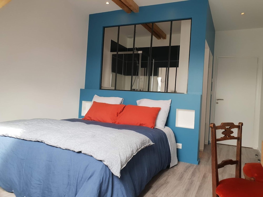 Family Quadruple Room, 2 Bedrooms, Lake View photo 3