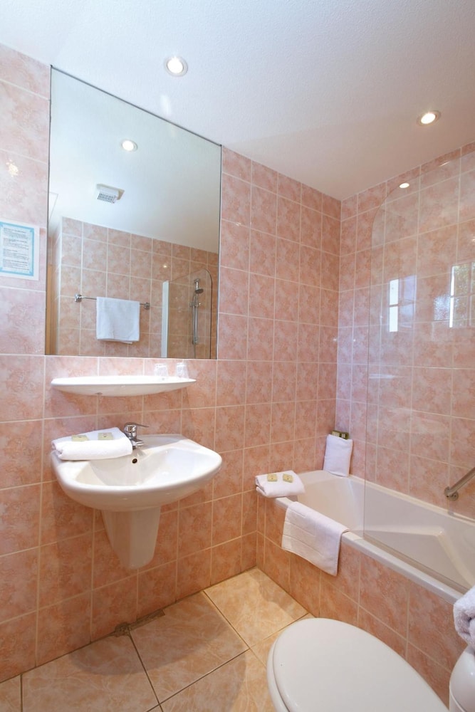 Triple Room - Photo 8