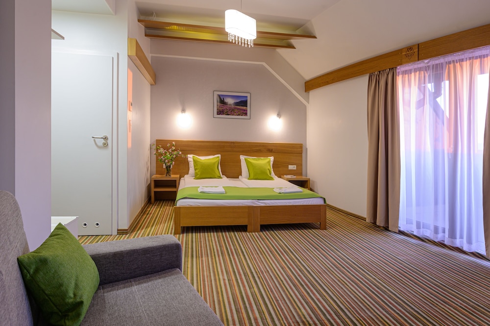 Executive Triple Room, 1 Double Bed with Sofa bed