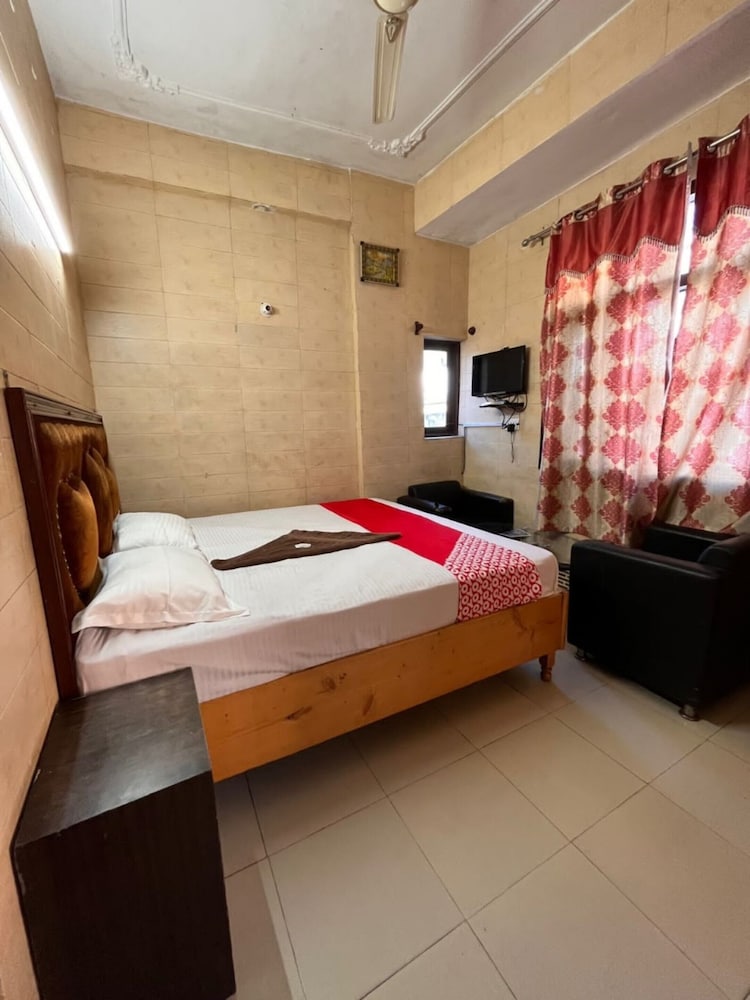 Standard Double Room - Photo 4