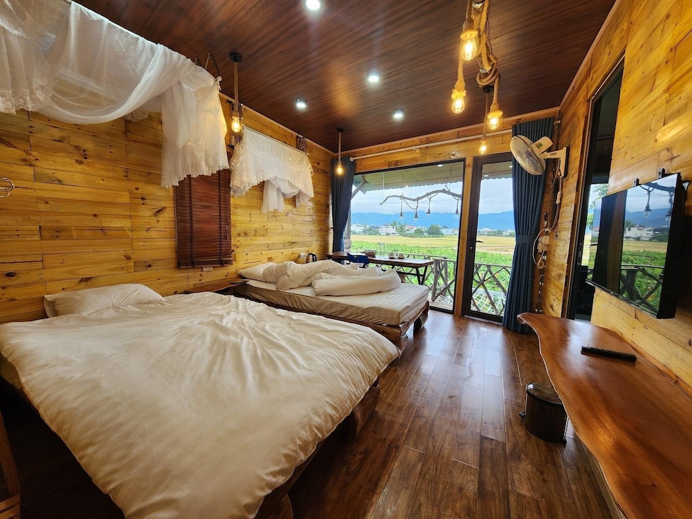 Deluxe Double or Twin Room, Multiple Beds, Valley View photo 1
