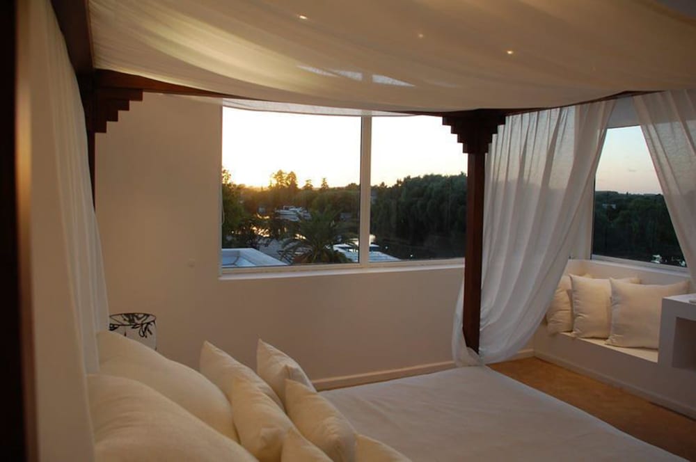 Double or Twin Room photo 2