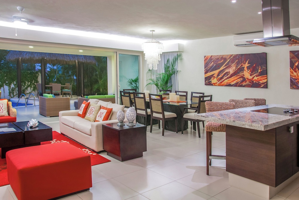 Three-bedroom Villa 3 King Beds