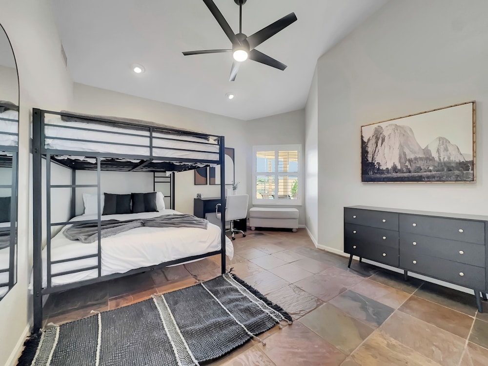 House, Multiple Beds, Pool Access, Pool View (Oleander 2 Chandler/Ocotillo)