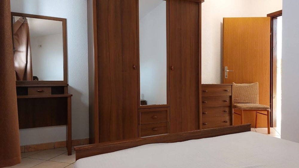 Studio (Jase - 30 m from beach - SA1-crvena k)