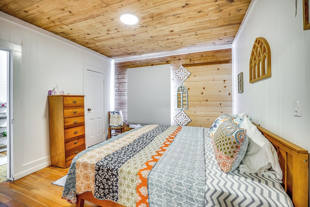House (2 Bedrooms) photo 2